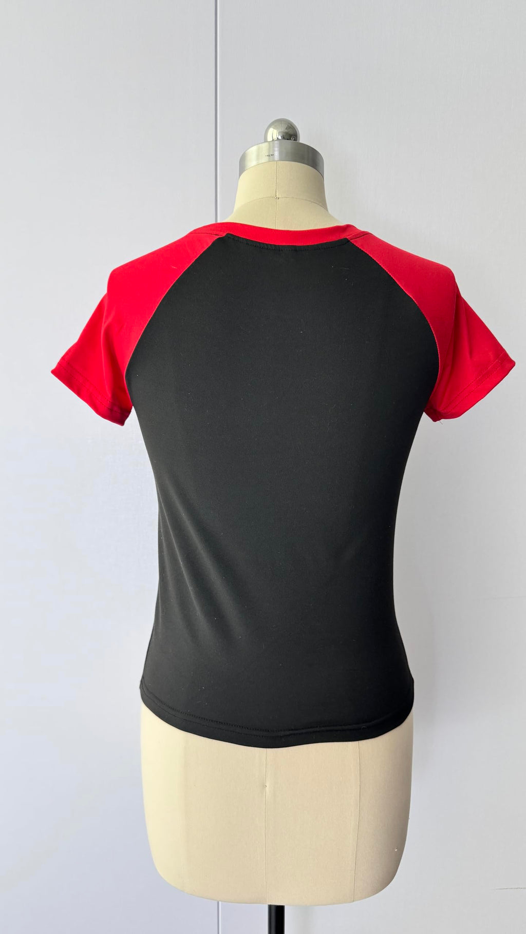 Y2K Baby Tees for Women Graphic Short Sleeve Crop Tops Slim Fit Jersey Vintage 2000s Streetwear