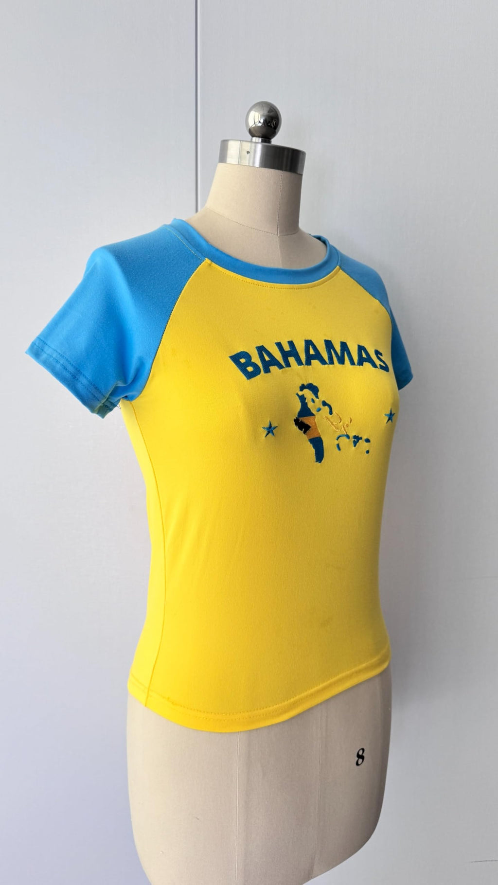 Y2K Baby Tees for Women Graphic Short Sleeve Crop Tops Slim Fit Jersey Vintage 2000s Streetwear