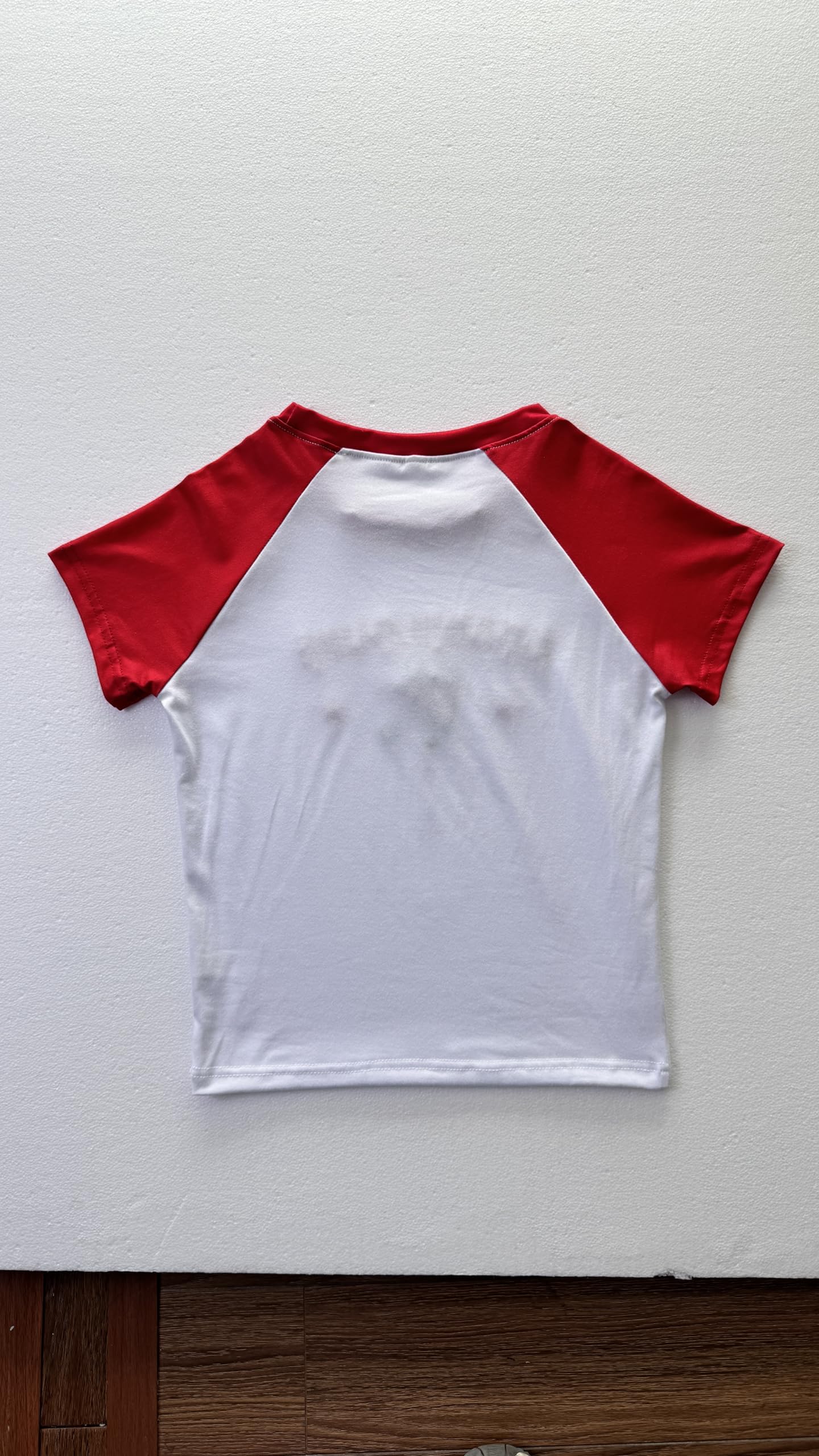 Y2K Baby Tees for Women Graphic Short Sleeve Crop Tops Slim Fit Jersey Vintage 2000s Streetwear