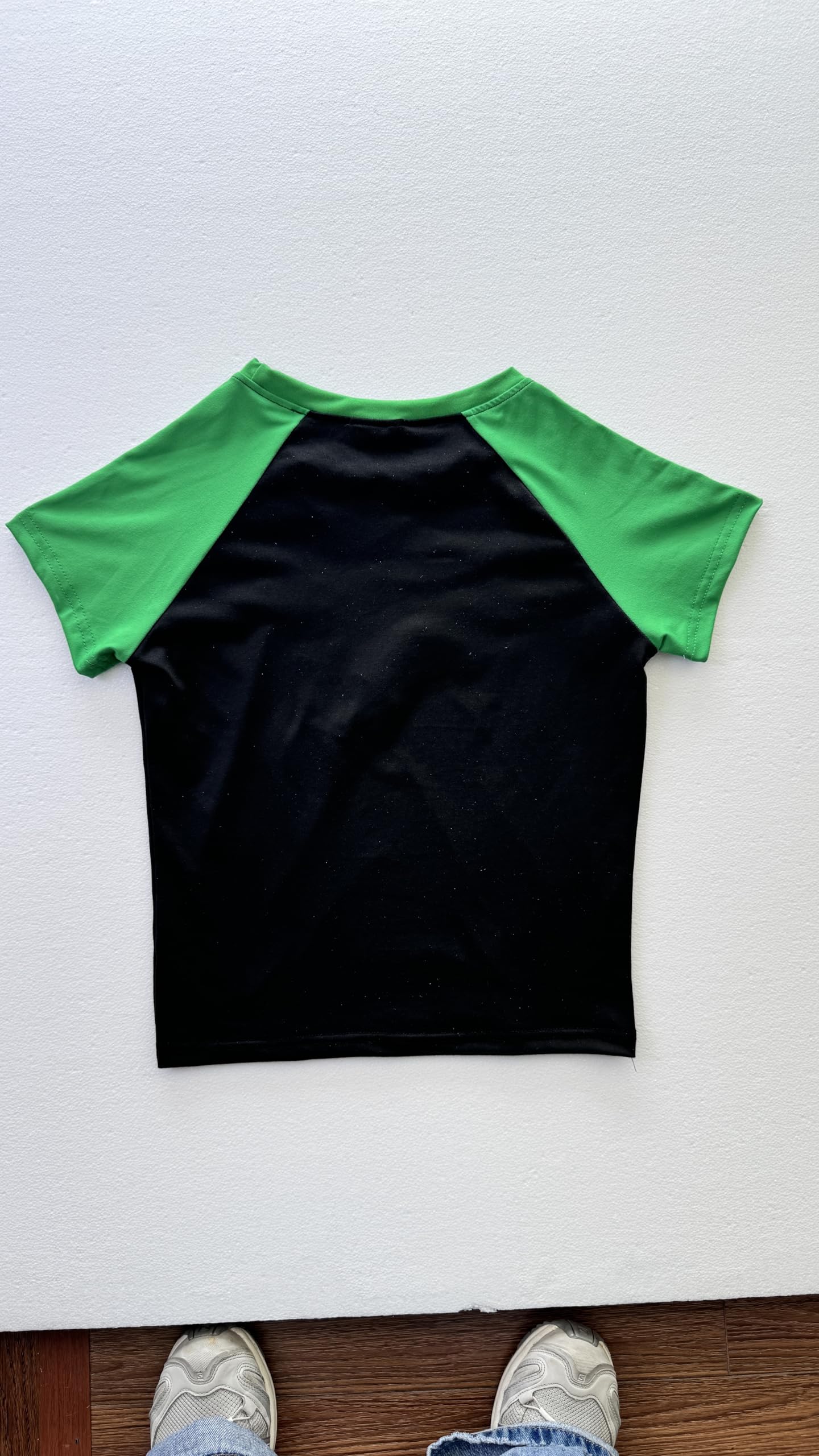 Y2K Baby Tees for Women Graphic Short Sleeve Crop Tops Slim Fit Jersey Vintage 2000s Streetwear