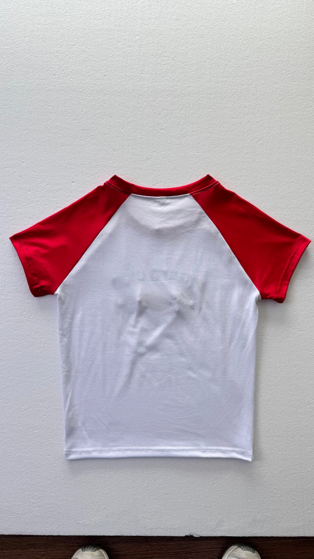 Y2K Baby Tees for Women Graphic Short Sleeve Crop Tops Slim Fit Jersey Vintage 2000s Streetwear